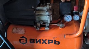 Компрессор Вихрь 300/50 качает после переключения. Нужна
