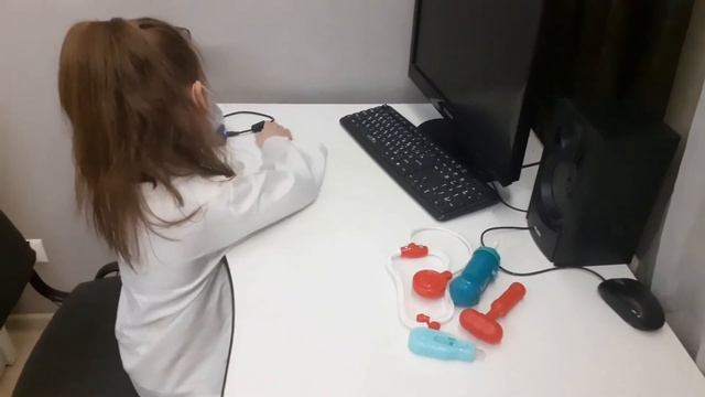 Крыса простудилась/Крыса у врача /Доктор спешит на помощь/СМЕШНЫЕ КРЫСЫ/ИСТОРИИ ЖИЗНИ КРЫС смотреть онлайн