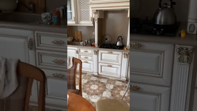 Ахун , дом Александра ч1