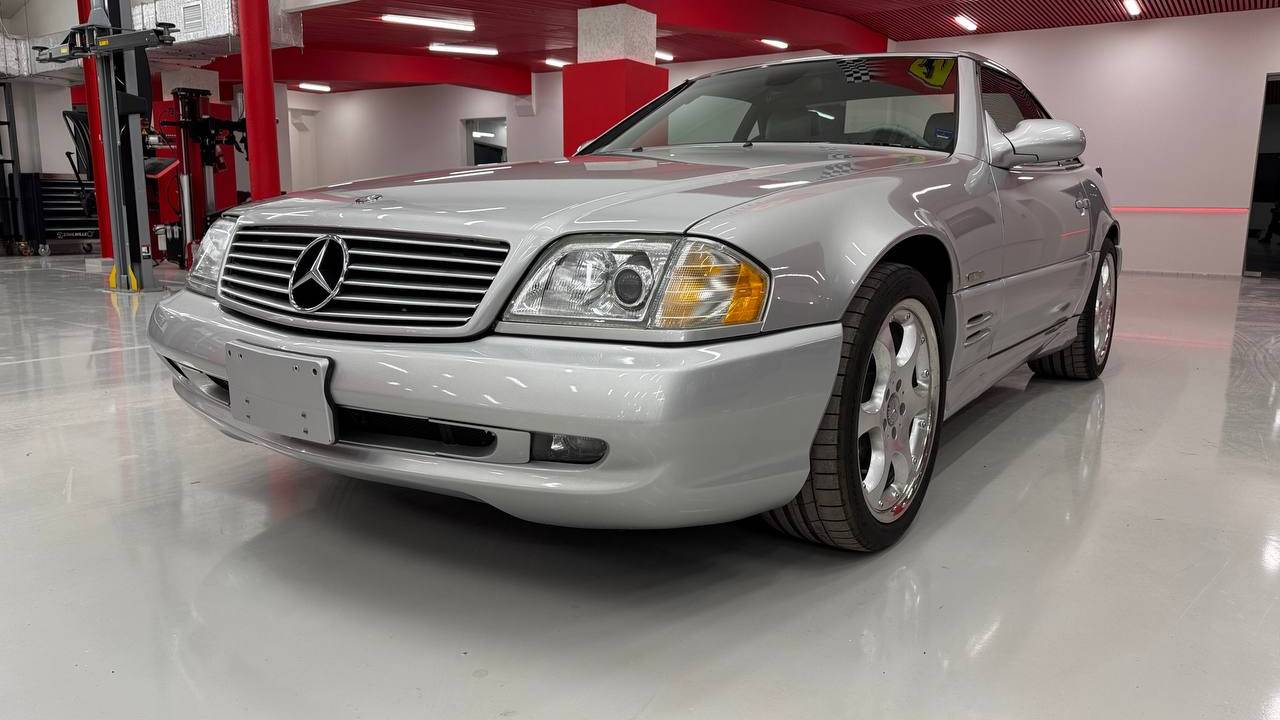 Mercedes-Benz SL500 Silver Arrow 2001 смотреть онлайн