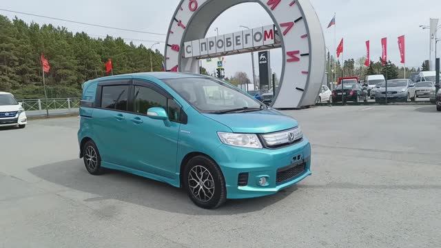 Honda Freed Spike 1,5 л. Гибрид Вариатор (88 л.с.) 2WD 2012 смотреть онлайн