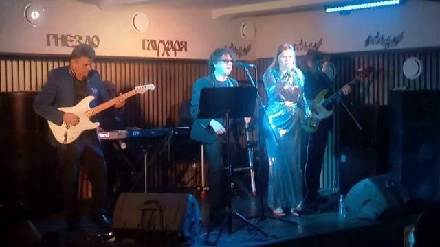 06-03-2025 москва бард-клуб гнездо глухаря концерт виа здравствуй песня часть-1 смотреть онлайн