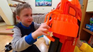 Купили МЕГА НЕРФ Мастодон! Обзор и РАСПАКОВКА Nerf Unboxing and Assembling | Изнанка ВЛОГ