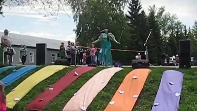 Я на горку шла смотреть онлайн