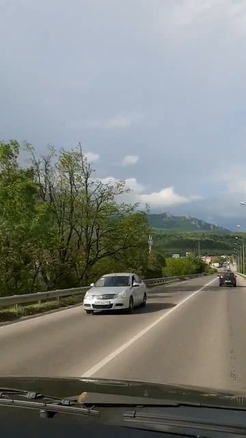 Градовые тучи над Бештау в Пятигорске