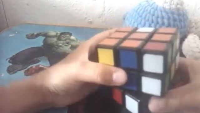 3 менуты сабирали кубик,рубик максим забыл сваё имя