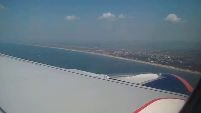 Заход, снижение, посадка и руление в Анапе смотреть онлайн