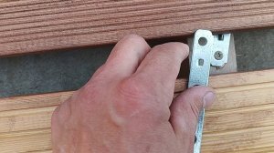 Крепёж для монтажа террасной доски , оцинкованный шуруп , монтаж террасной доски,потайной крепёж .