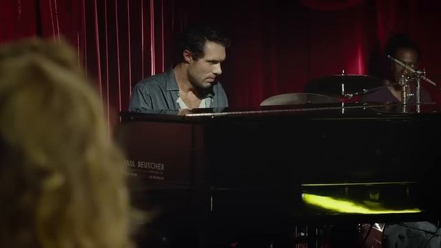 Amour & turbulences Любовь без пересадок 2013 смотреть онлайн