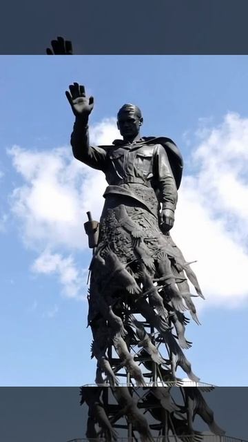 ВЕЛИКАЯ ОТЕЧЕСТВЕННАЯ ВОЙНА ПОДВИГ СОЛДАТА РЖЕВ.mp4