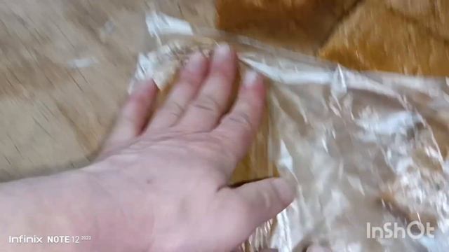 Делаем белковую подкормку для пчёл. 🐝🐝🐝 смотреть онлайн