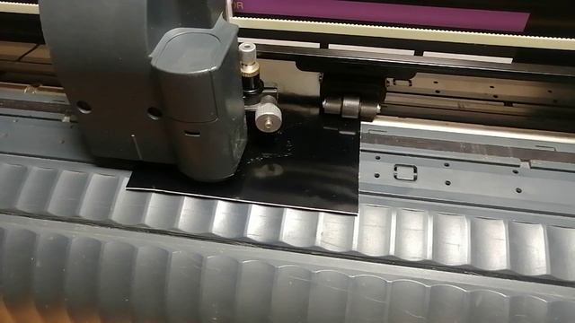 Демонстрация работы плоттера Mimaki CG-60SL - Часть 3 смотреть онлайн