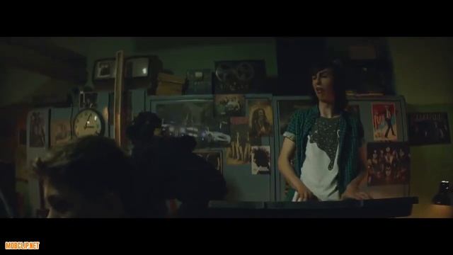 Баста - Выпускной (Медлячок) смотреть онлайн