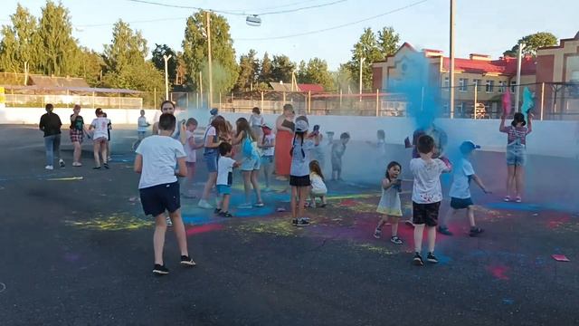 фестиваль красок холи смотреть онлайн