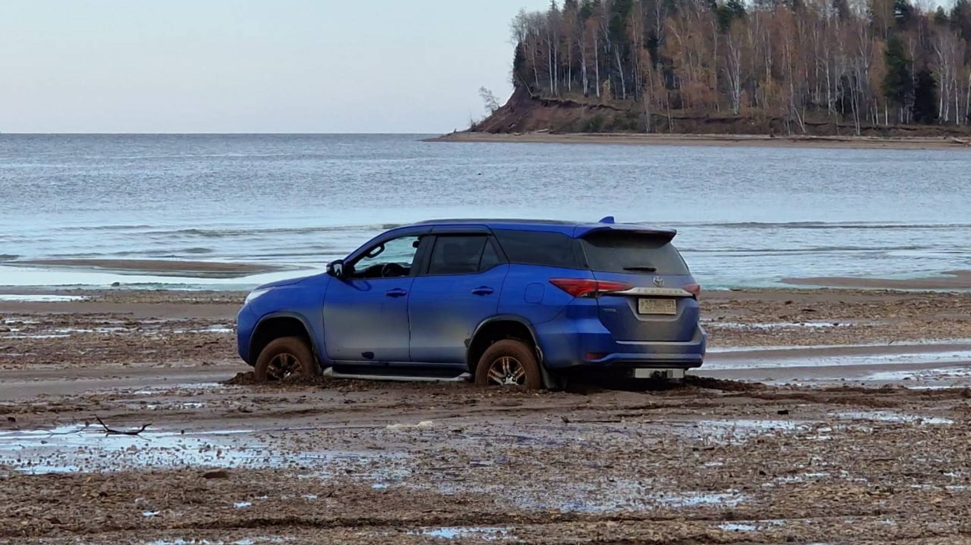 Cпасение рядового Fortunerа из пучин морских