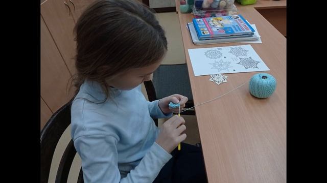 Творческий проект "Кружевная снежинка", автор педагог дополнительного образования Камбулова Е.Н. смотреть онлайн