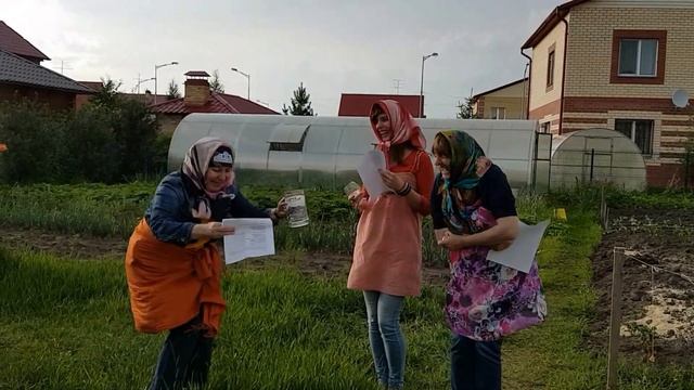 Три подружки поют частушки смотреть онлайн