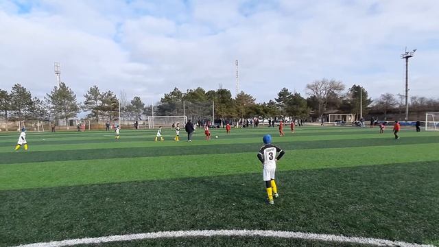 Саки 12-Тюмень 12  (2 тайм)