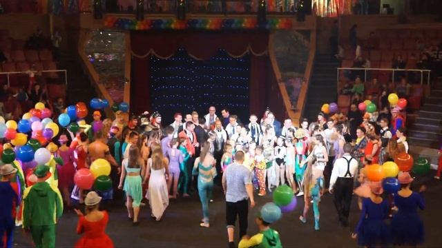 Луганский международный цирковой фестиваль "Цирковое будущее - 19" день 3_19 смотреть онлайн