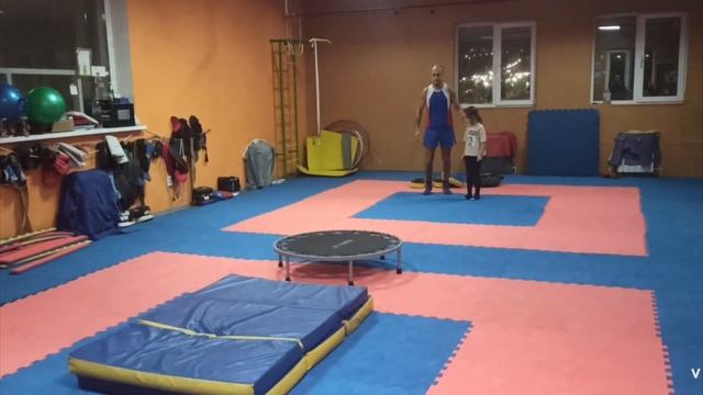 как сделать сальто вперёд