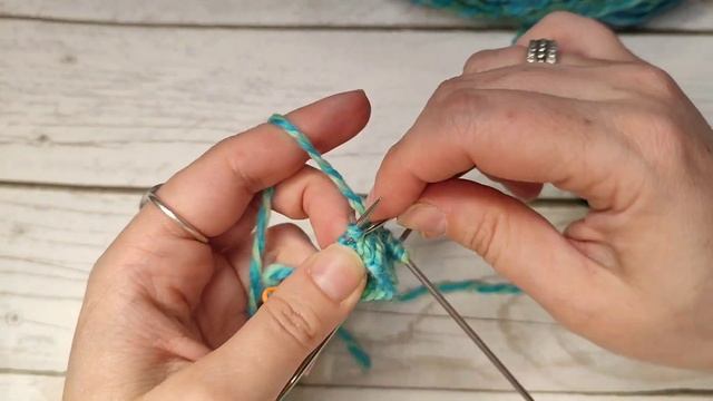 вязание укороченные рядов методом "Оберни и поверни" (поднятие обернутых петель) смотреть онлайн