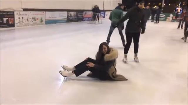 БУМ ШОУ на коньках смотреть онлайн