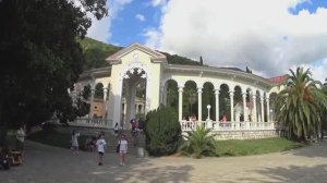 Абхазия. Гагры. Внутри старого кинотеатра