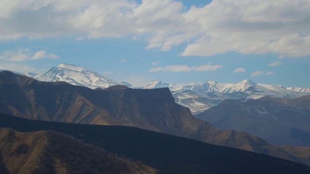 Село Цовкра-1. Кулинский Район. Дагестан. Северный Кавказ, Россия. DSCN1812.MOV.
