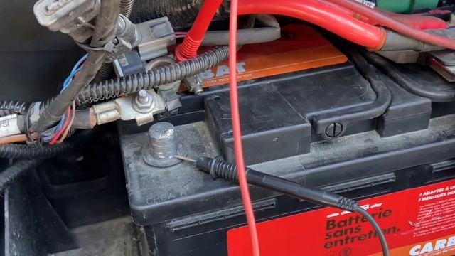 Почему садится аккумулятор за ночь ? Проверка утечки т смотреть онлайн