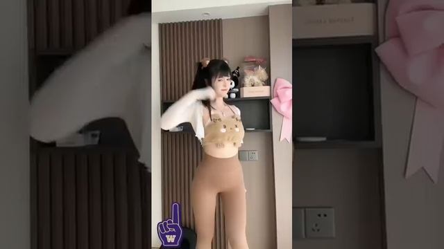 Красивые китайские девушки - Часть 89 смотреть онлайн