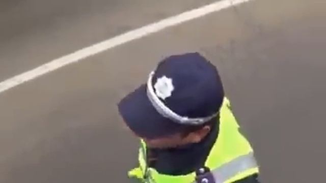 Жесткий разговор с молодым ДПС