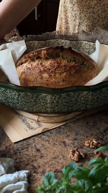 Ароматный хлеб на закваске с семенами льна #sourdoughbread #sou смотреть онлайн