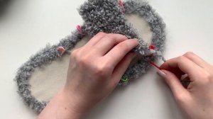 Тапочки из буклированной пряжи