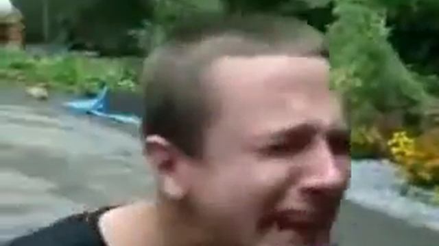 Чувак Решил Что Съест Перец Ржач) f смотреть онлайн