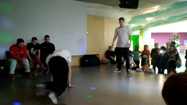 Трикс vs. Синдром смотреть онлайн