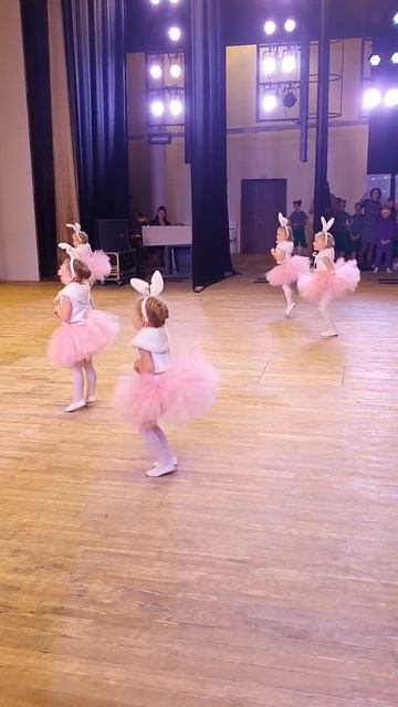 Наши зайчики🙂🤗