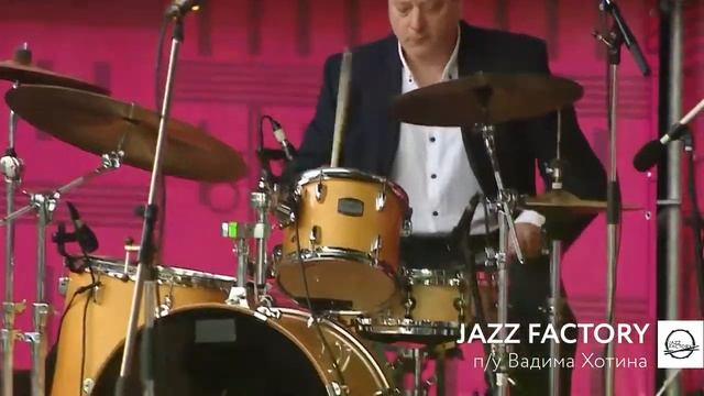 JAZZ FACTORY // LIVE Фестиваль цветов, 2021 смотреть онлайн