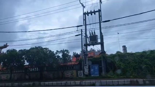 25.42 Четвертый отель и локация на острове Бали за наш 14 дневной отпуск - на такси 🇮🇩🚕 к новому! смотреть онлайн