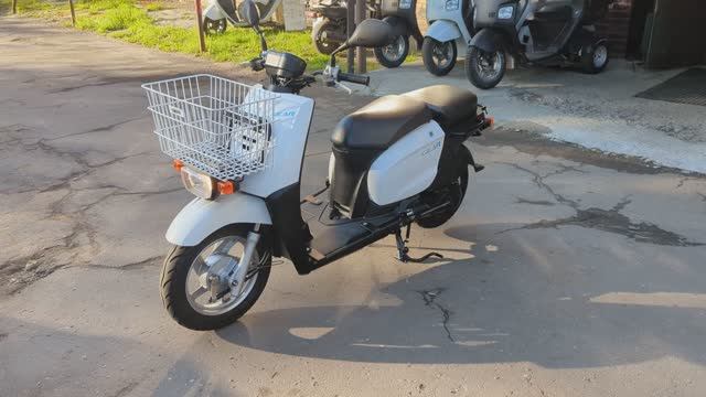 Скутер Yamaha Gear FI UA08J (121YA67) 2019 смотреть онлайн