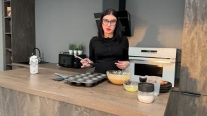 Яичные кексы в духовом шкафу Haier/Haier HMX-BDC399W