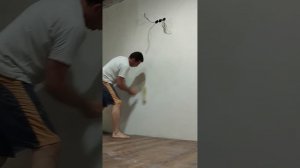 Церезит, Грунтовка стен, перед поклейкой флизелиновых