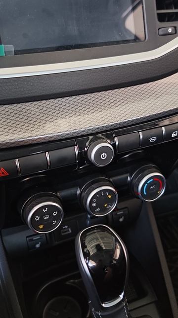 Качество LADA VESTA за 23 тысячи долларов смотреть онлайн