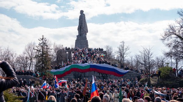 Plovdiv Bulgaria 03.03.2025
https://www.youtube.com/@RosenDimitrovstar_net