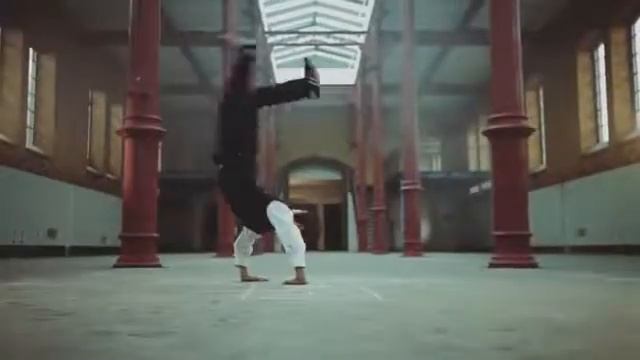 Из-за кусочка мела..))