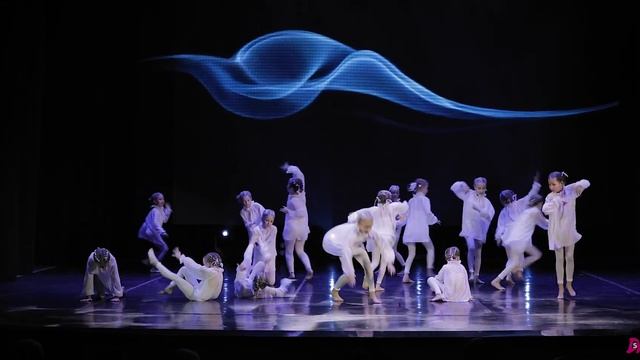 SMART DANCE, 