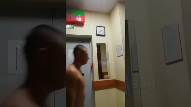 ЗУМЕР И СТРЕЛОЧНЫЕ ЧАСЫ смотреть онлайн