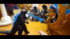 Обзор игрушек из серии Годзилла&Конг