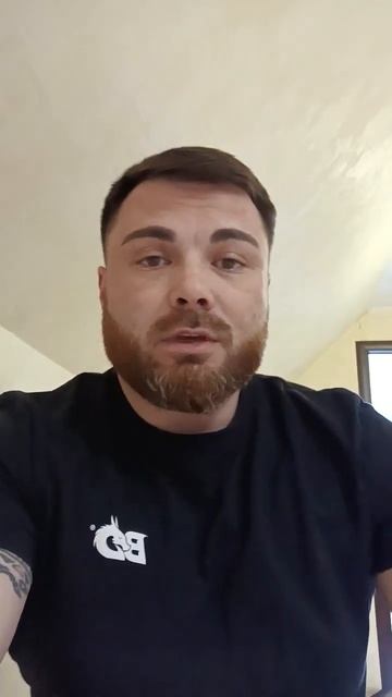 начал слушать Коран, в аудио записи на Ютюб, сейчас тол смотреть онлайн