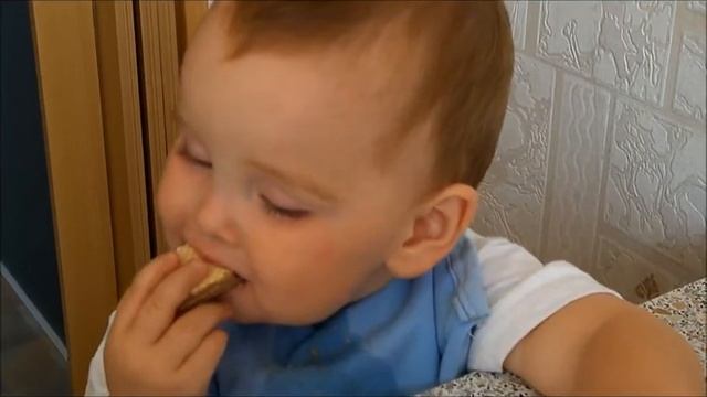 засыпающий ребенок смотреть онлайн