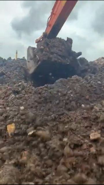 Процесс рытья котлована. смотреть онлайн